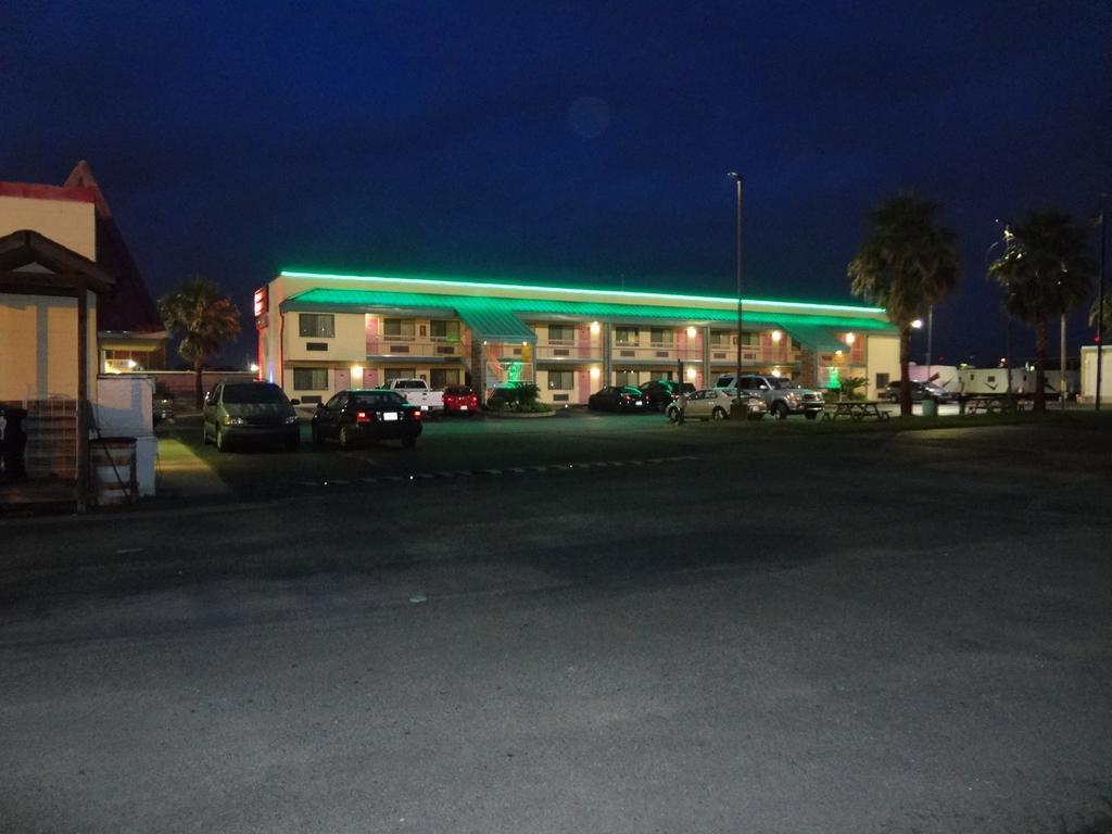 Nola & Hotel Nueva Orleans